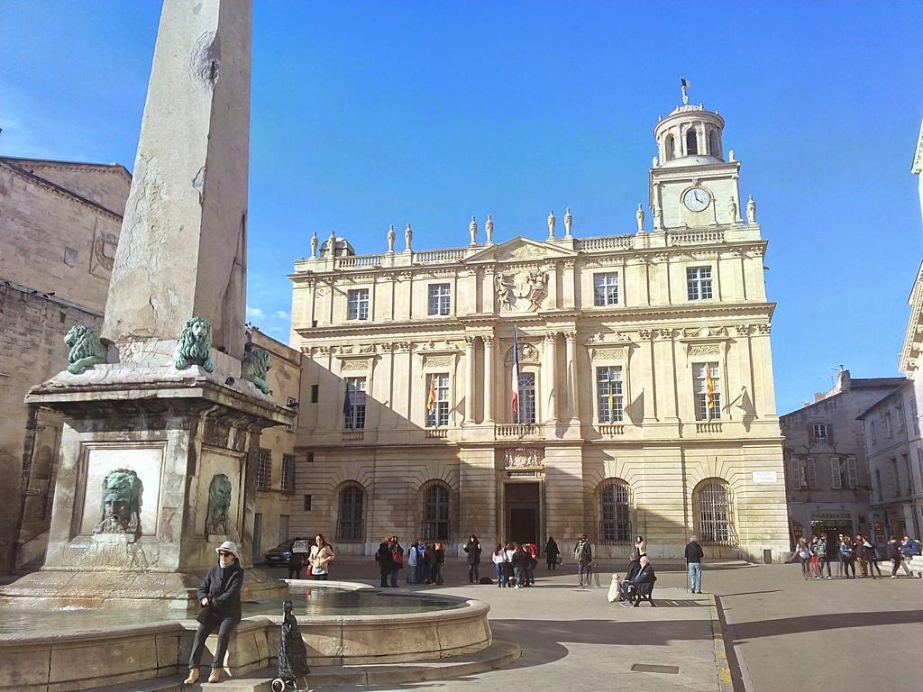 Ferienwohnung Le Nid Des Arenes Arles Zimmer foto